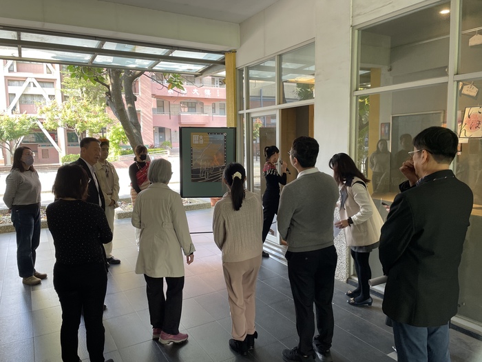 教育部委員參訪圖片