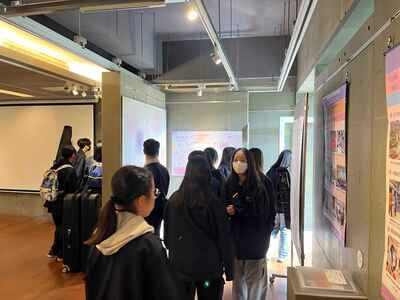 玉山國中師生參訪圖片