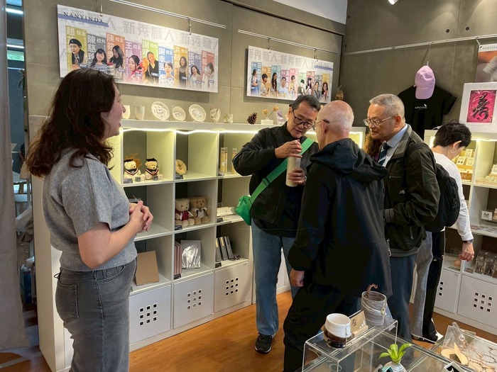 香港大學教職員參訪圖片