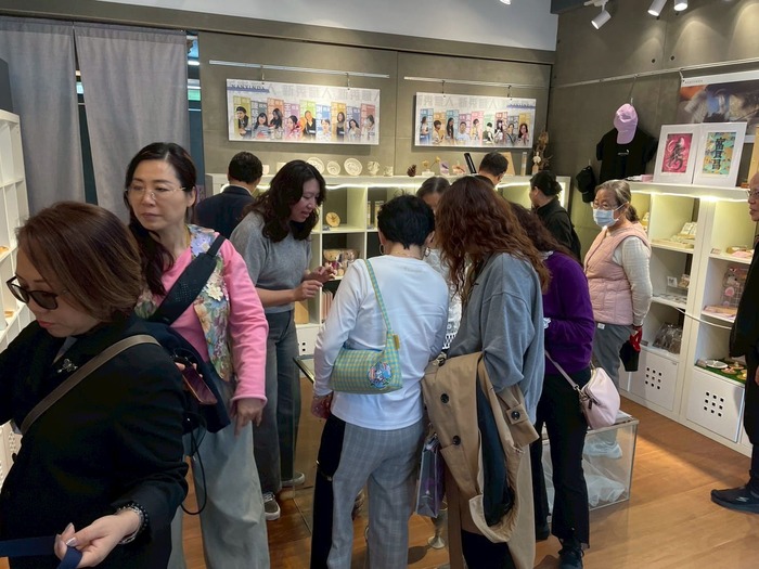 香港大學教職員參訪圖片